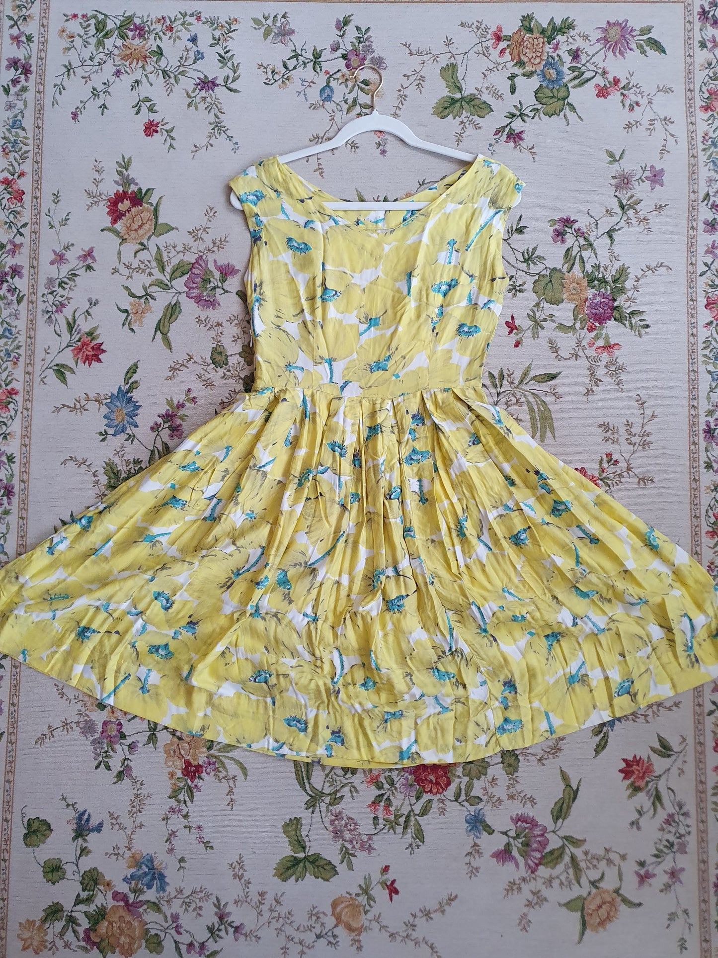 Authentic Vintage 1950s Cocktail Dress in Size S/M