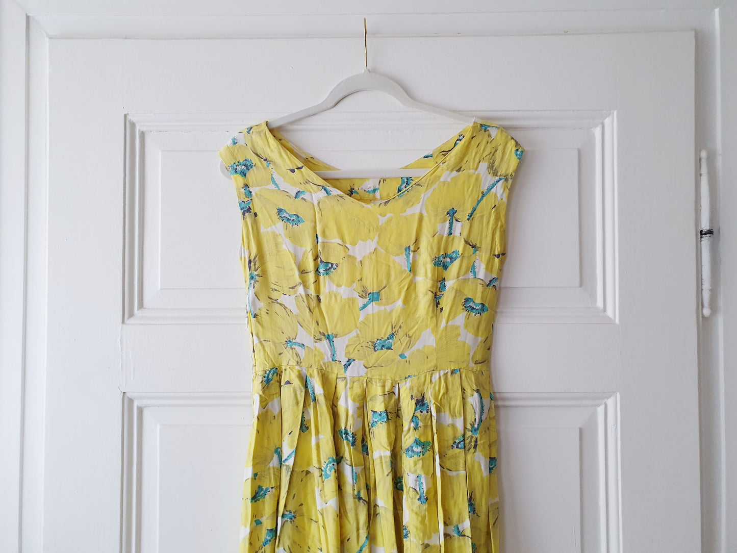 Authentic Vintage 1950s Cocktail Dress in Size S/M