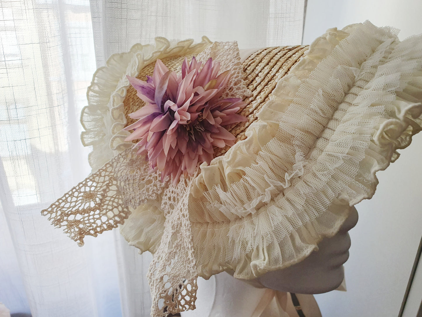 The Dahlia Regency Beauty Bonnet