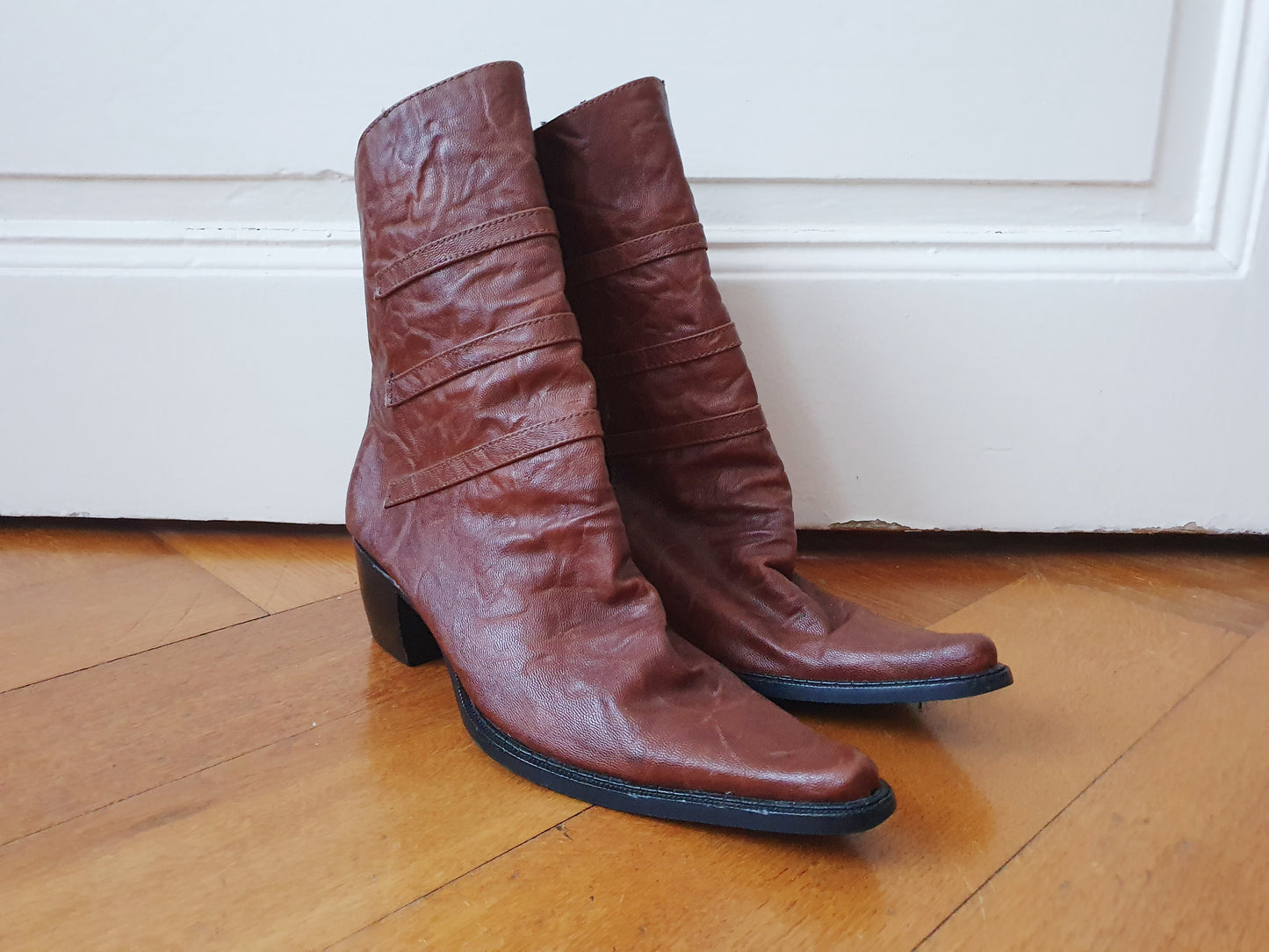 Authentic Vintage Genuine Leather Cowboy Boots in Brown in Size AU 5 EU 36