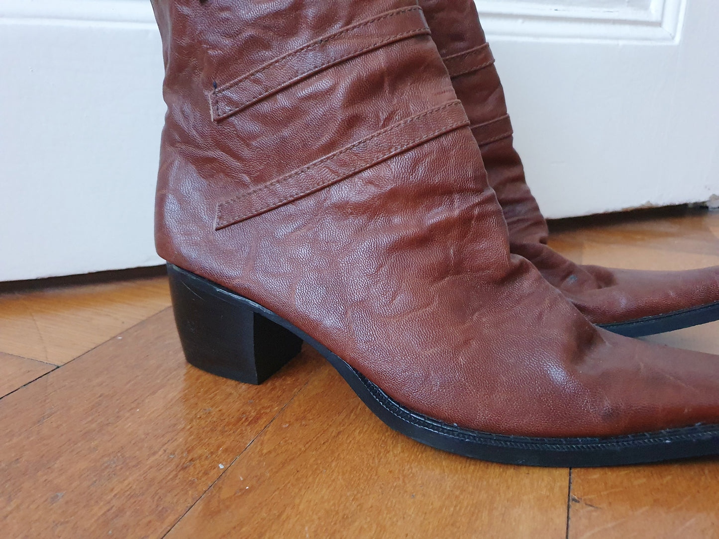 Authentic Vintage Genuine Leather Cowboy Boots in Brown in Size AU 5 EU 36