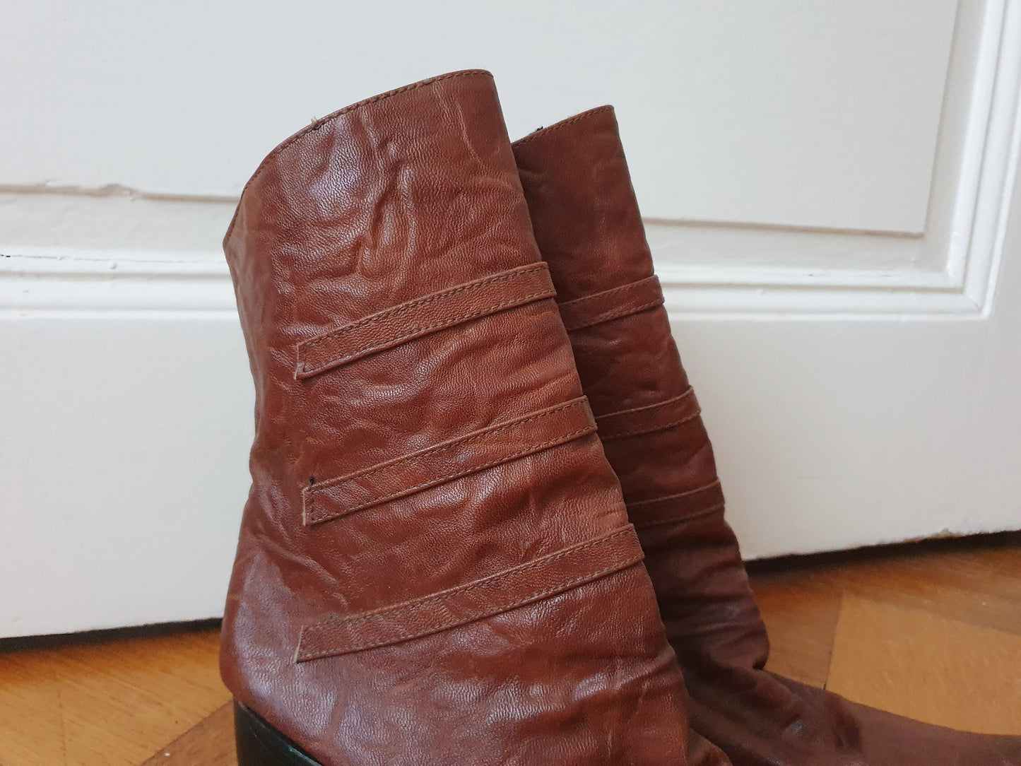 Authentic Vintage Genuine Leather Cowboy Boots in Brown in Size AU 5 EU 36