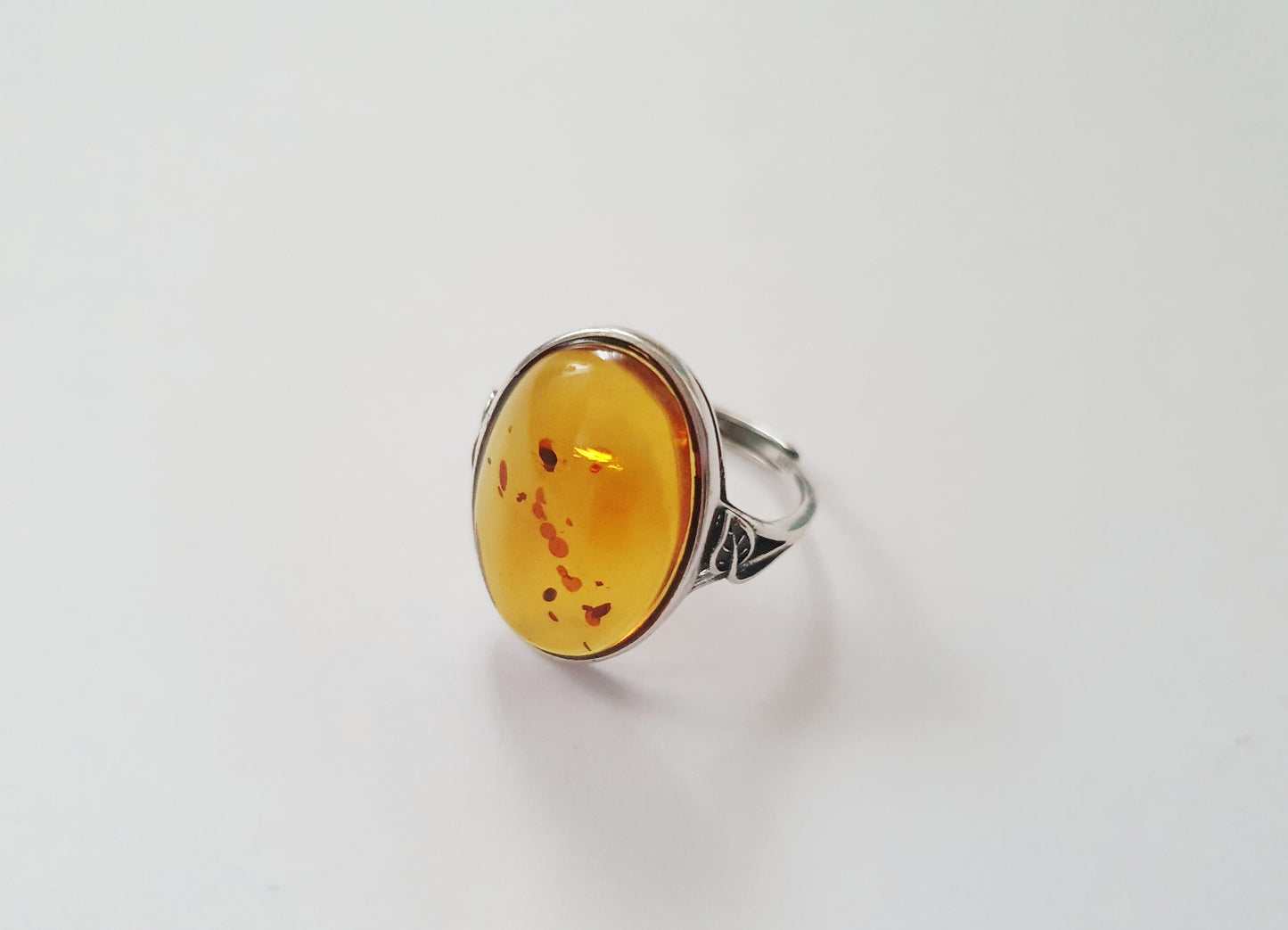 The Healing Amber Ring