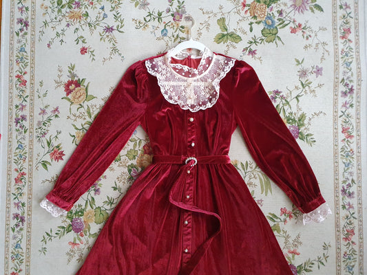 The Victorian Velvet Lace Dress - Size XS