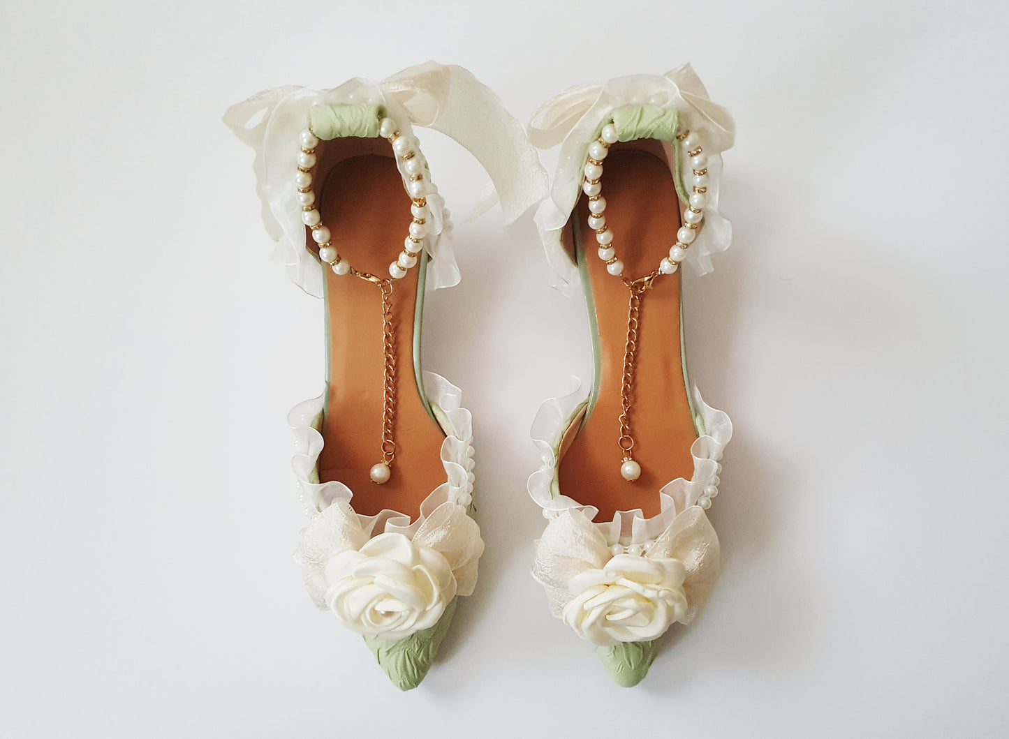 The Baroque Romance Heels In Green And White