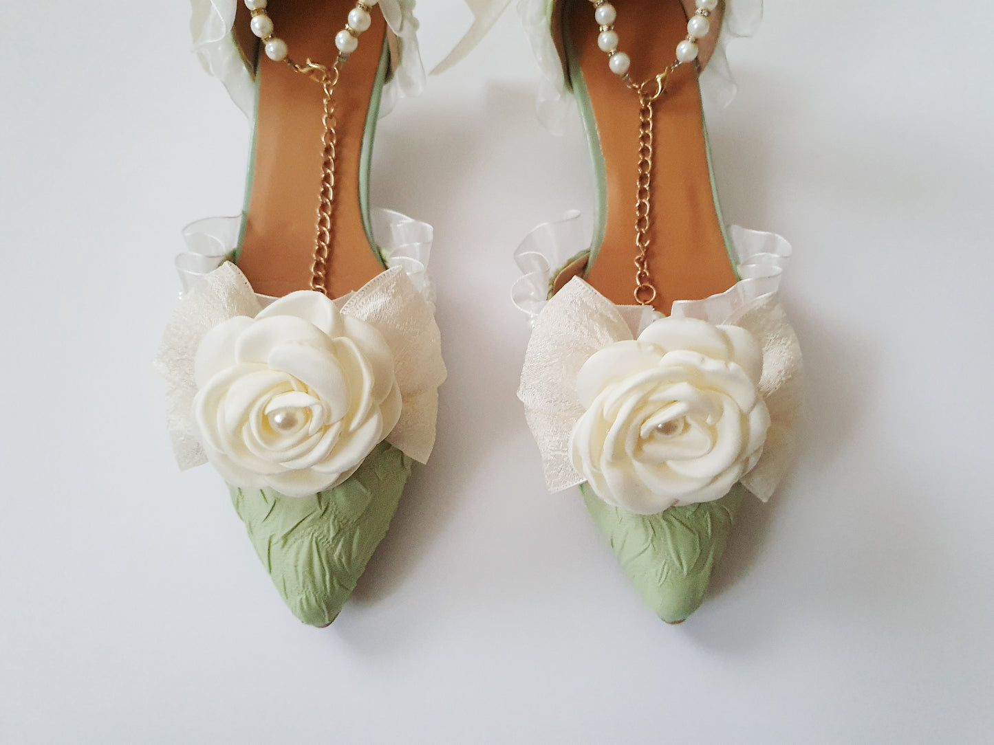 The Baroque Romance Heels In Green And White