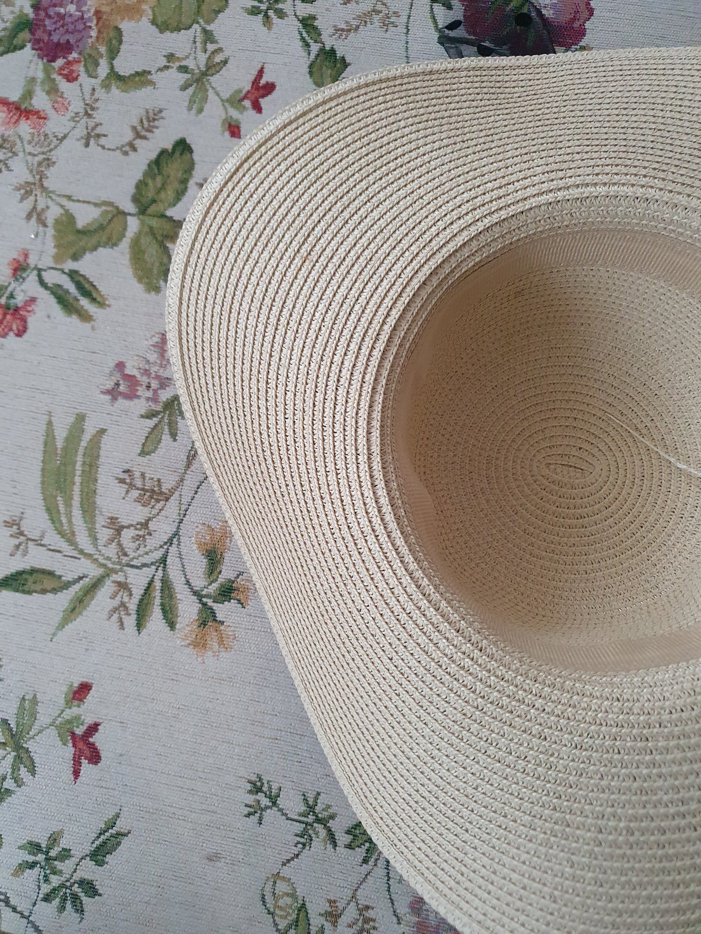 The Polka Dot Lady Straw Hat