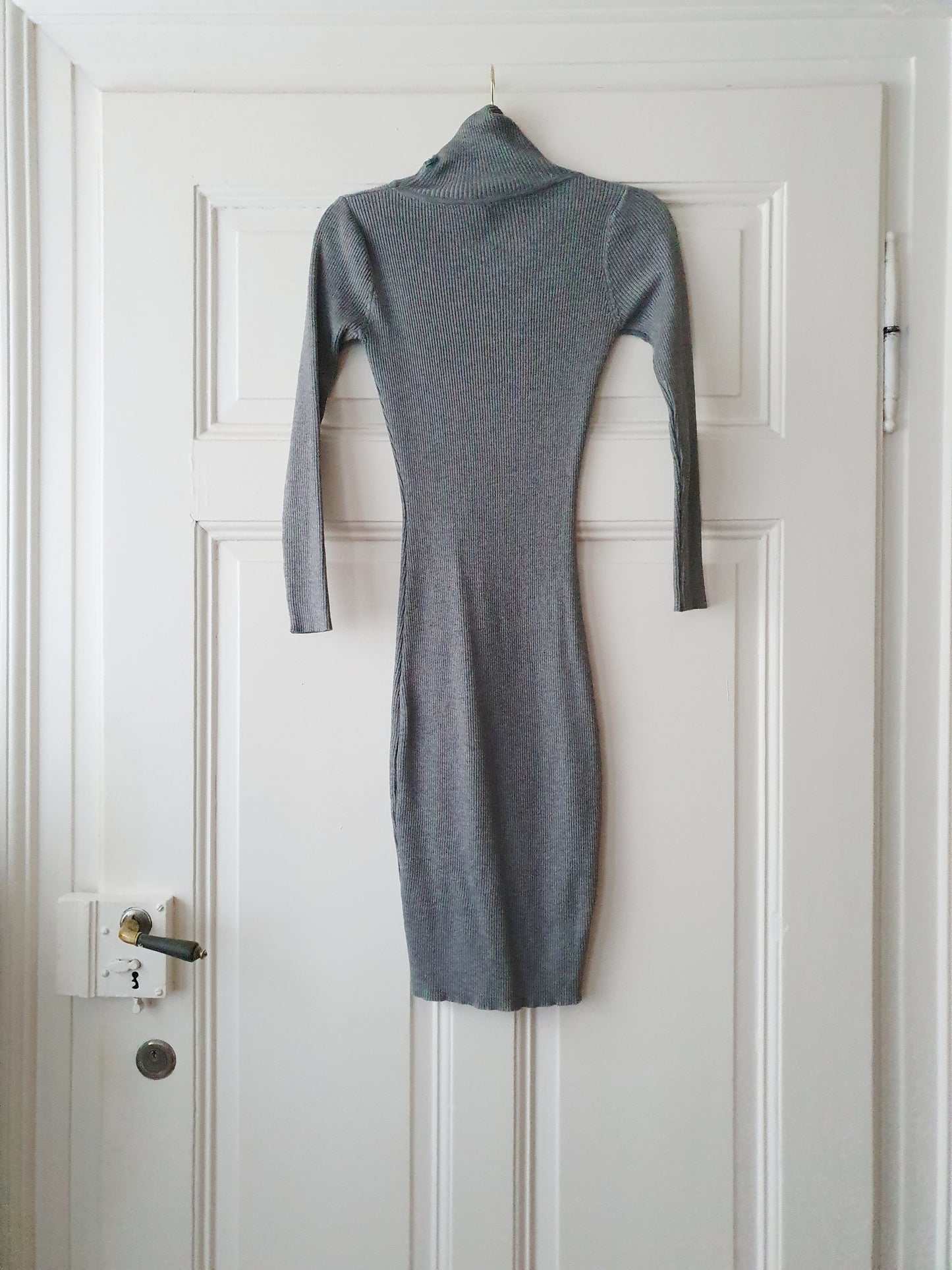 The Cozy Elegance Turtleneck Midi Dress - Size XS/S