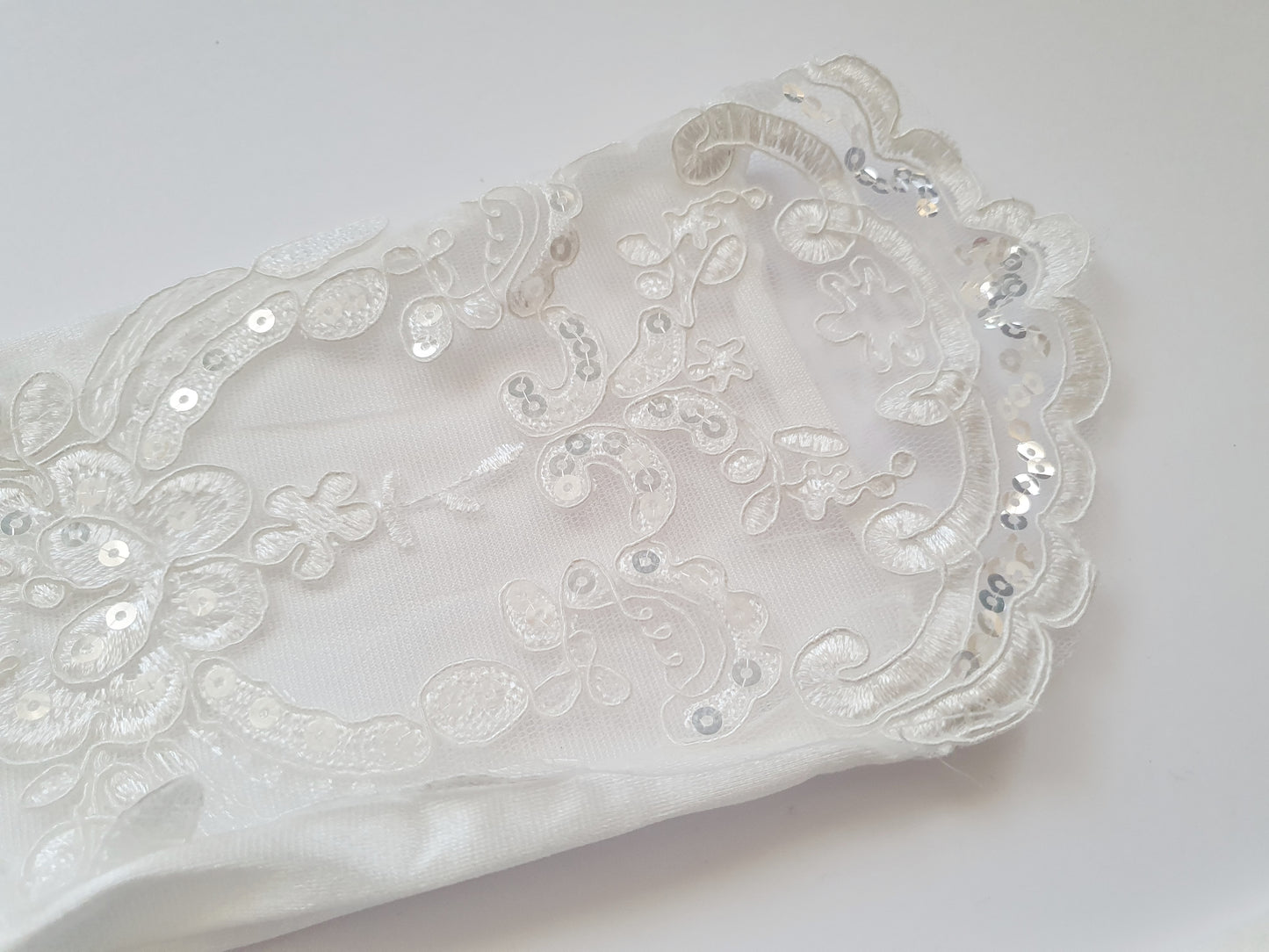 The Luxurious Grace Bridal Gloves - Size S