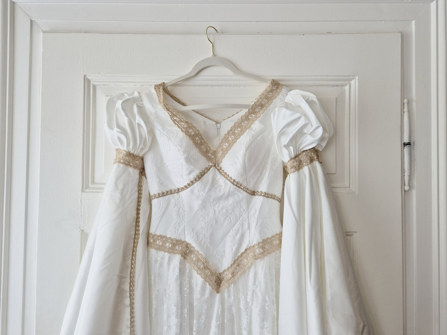 The White Ethereal Maiden Gown