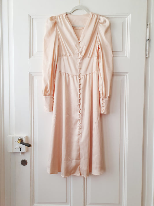 The Luana Button-Down Dress