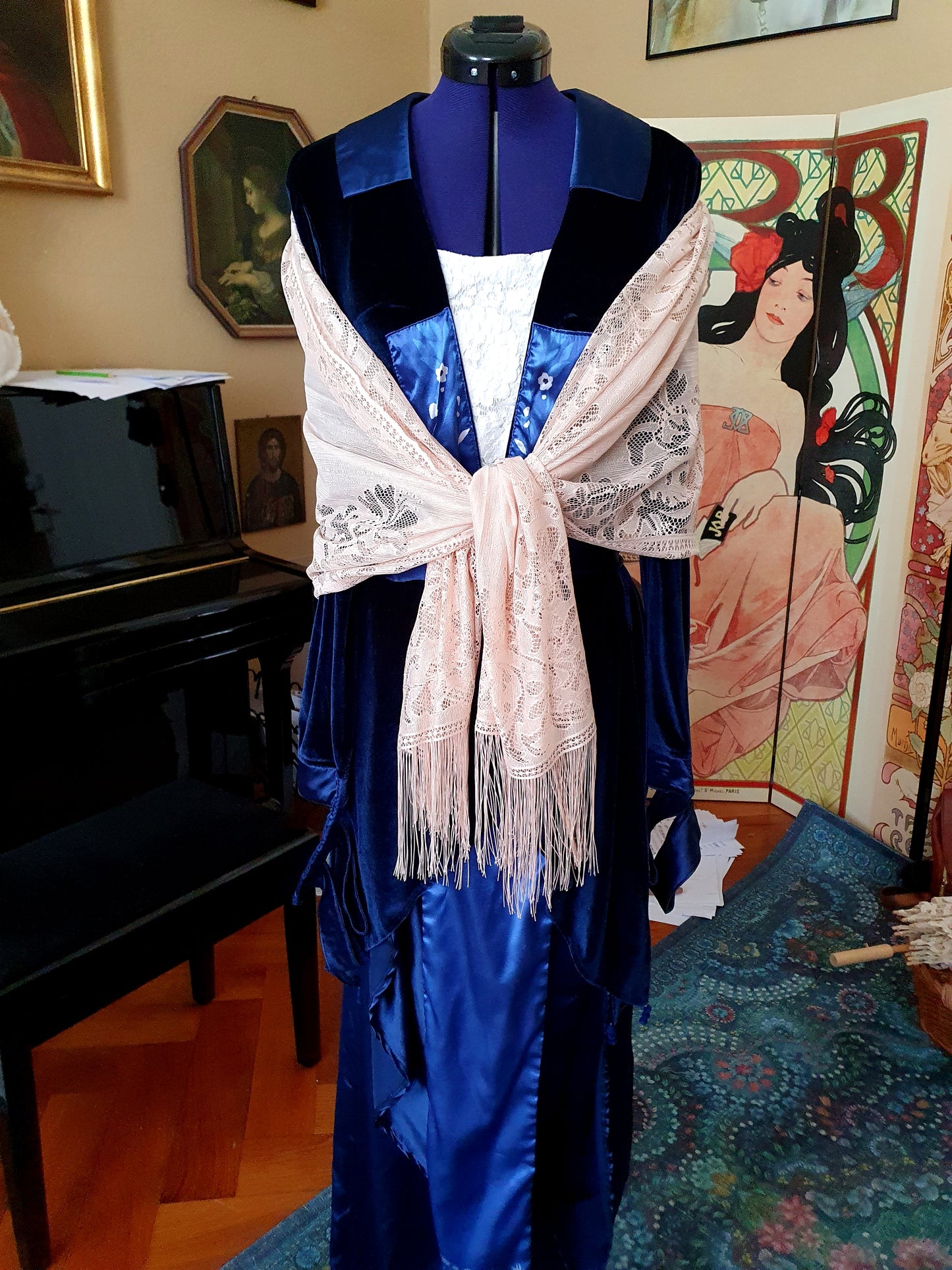 The Rose DeWitt Bukater Blue Flying Gown