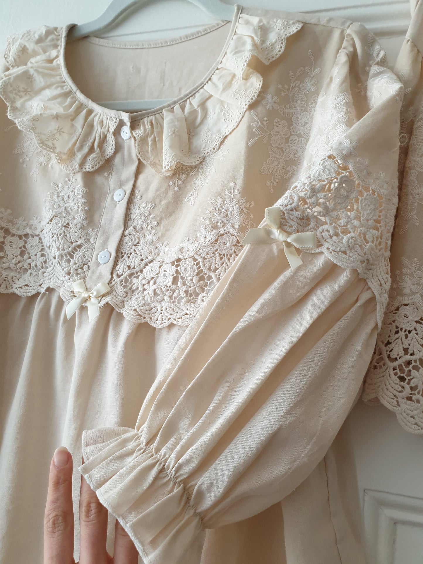 The Beige Short Victorian Pyjama