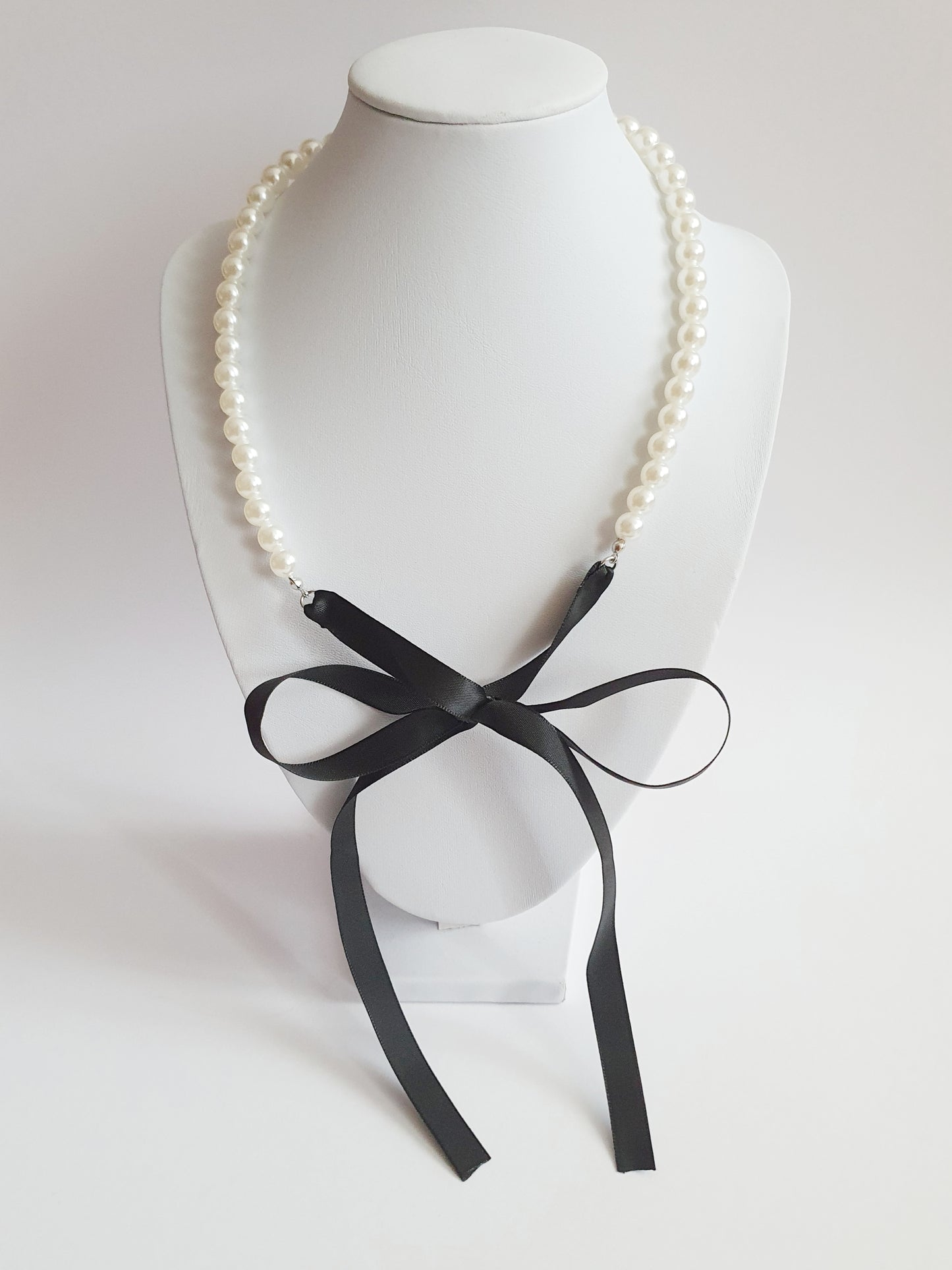 The Parisian Chic Necklace