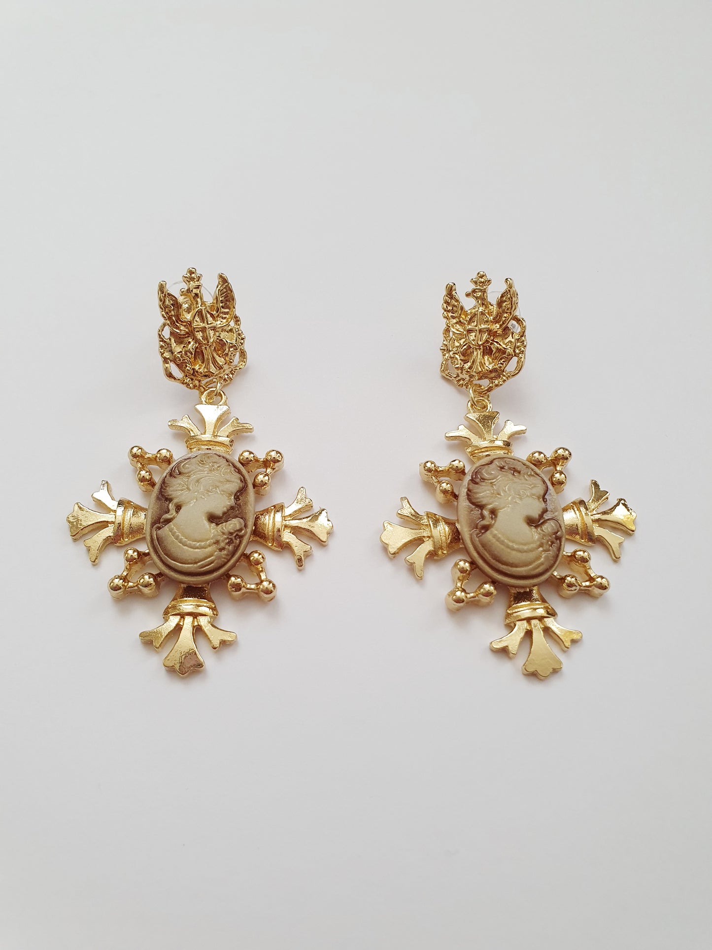 The Golden Nobility Earrings