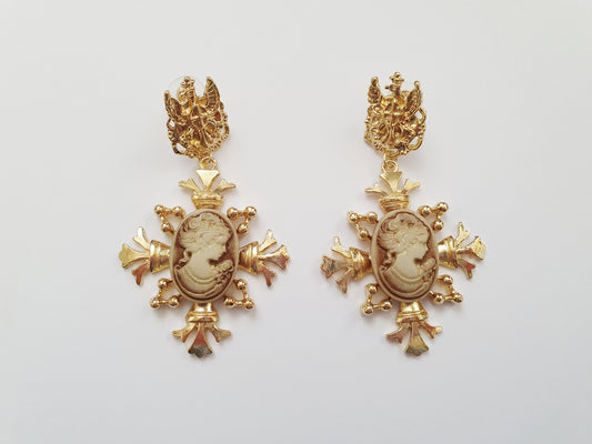 The Golden Nobility Earrings