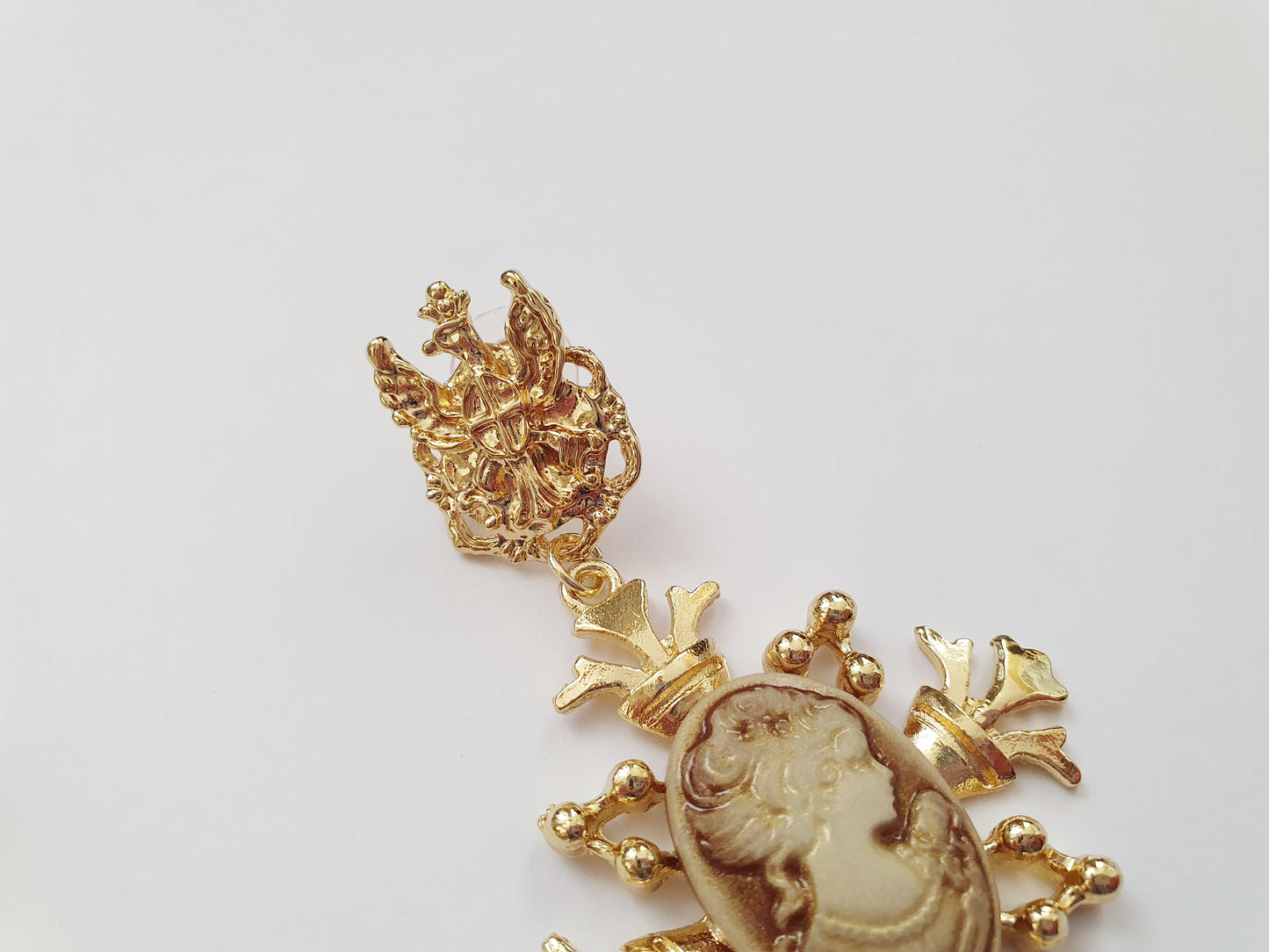 The Golden Nobility Earrings