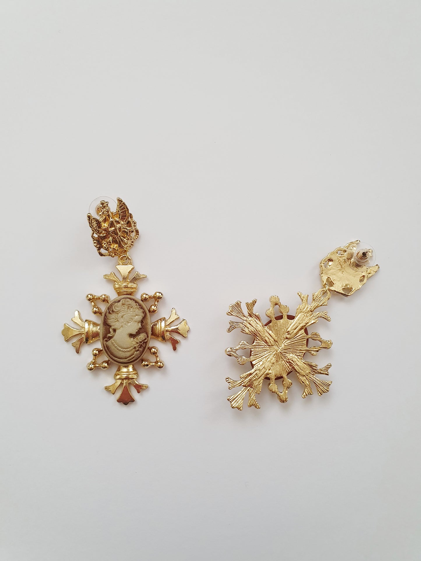 The Golden Nobility Earrings