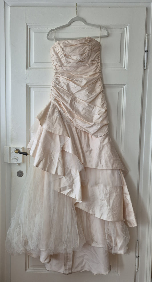 Authentic Vintage Grace Bridal Raw Silk Ball Gown In Size AU 10