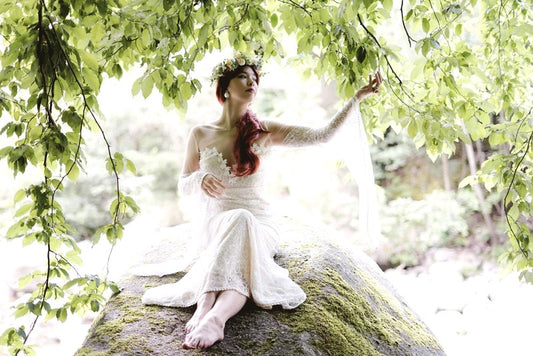 The Héloïse Lace Gown