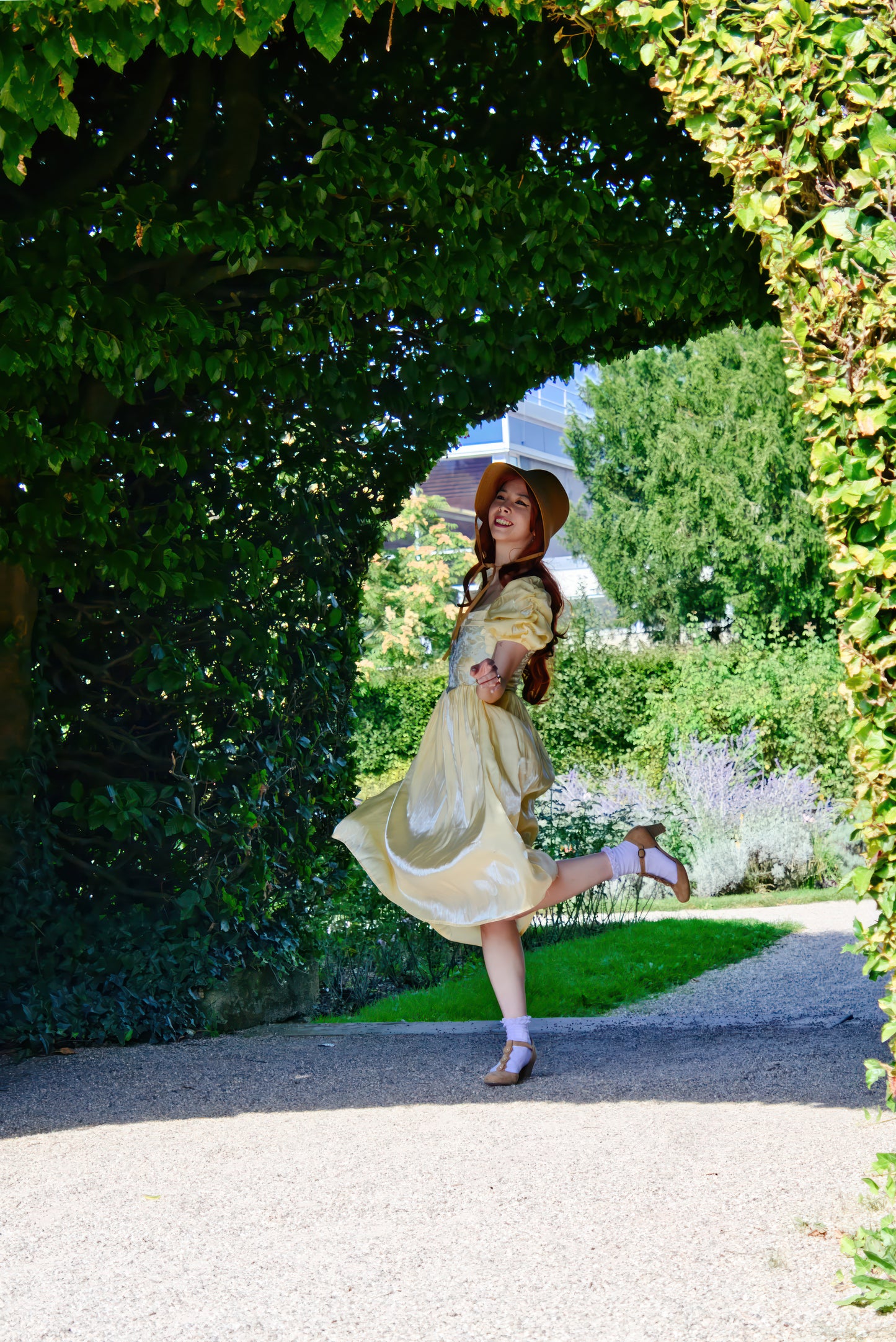 The Lady Jane Straw Bonnet