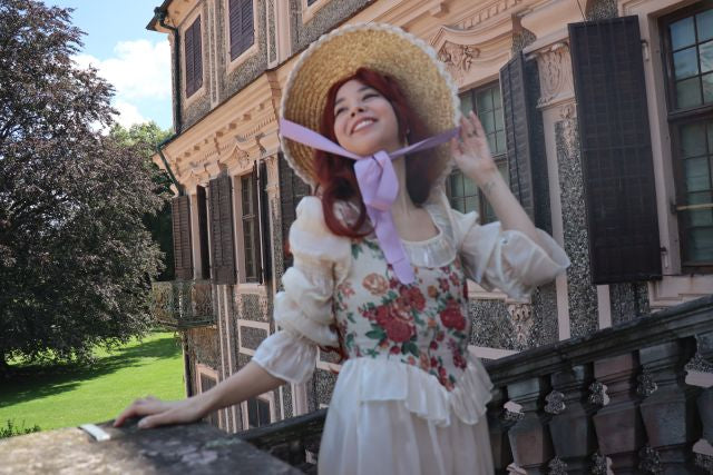 The Rose Dream Bonnet in Lavender