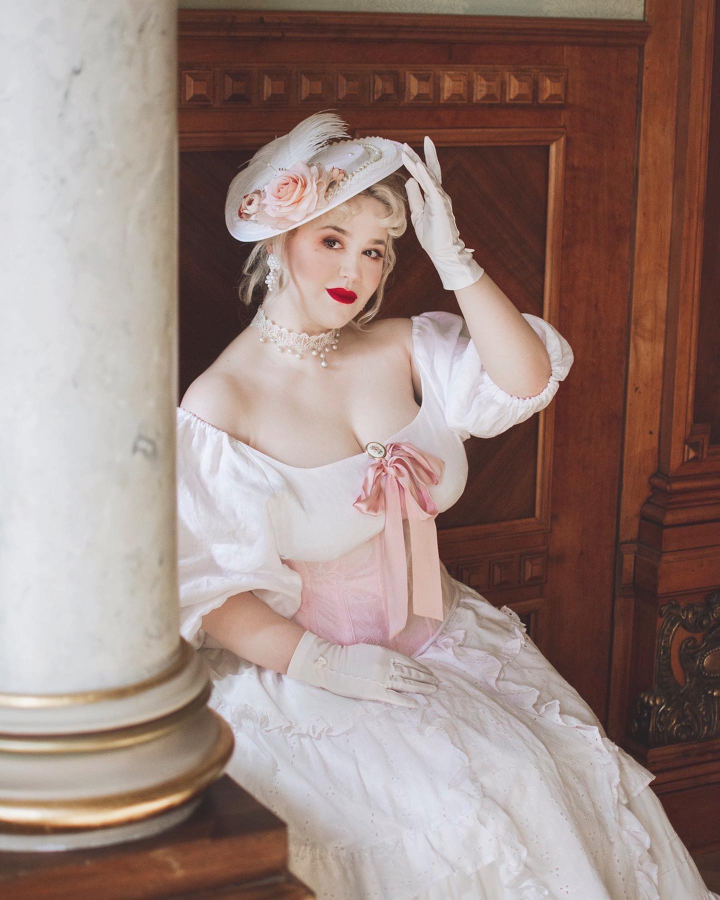 The White Bergère Romance Hat