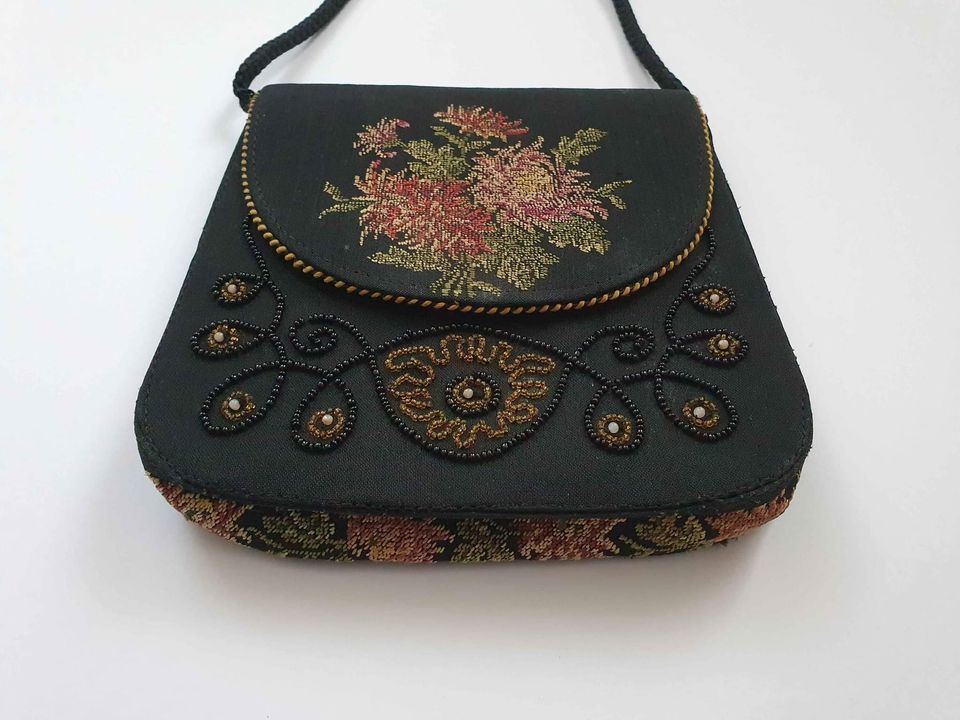 Antique 1920s Needlepoint Handbag