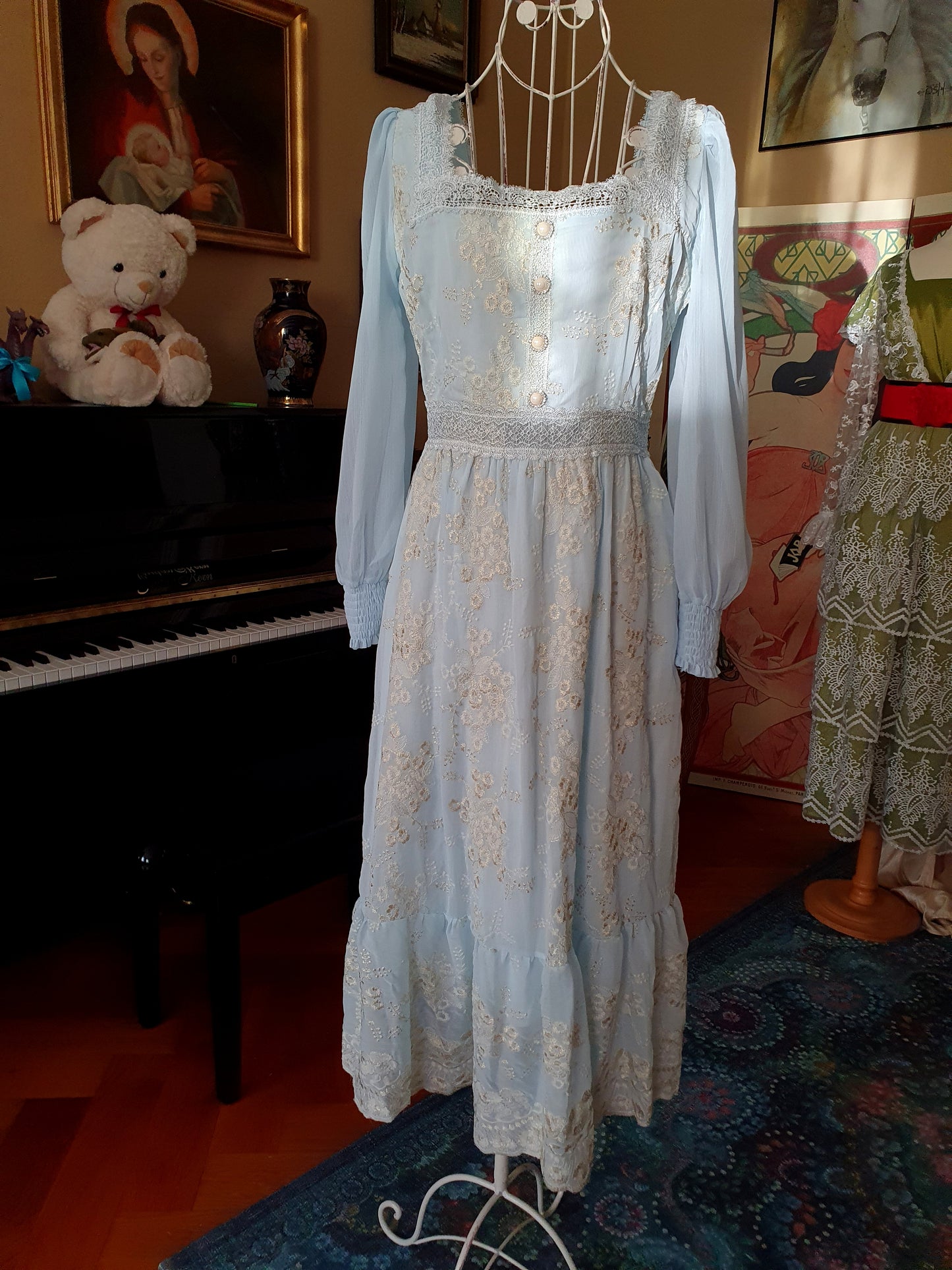 The Long-sleeved Ariel Dress