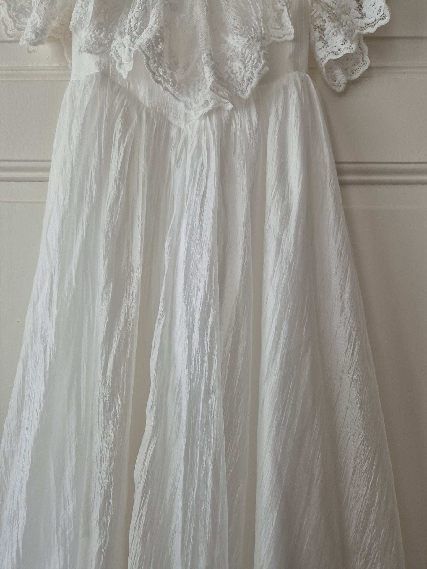 The Victorian Dream Midi Dress